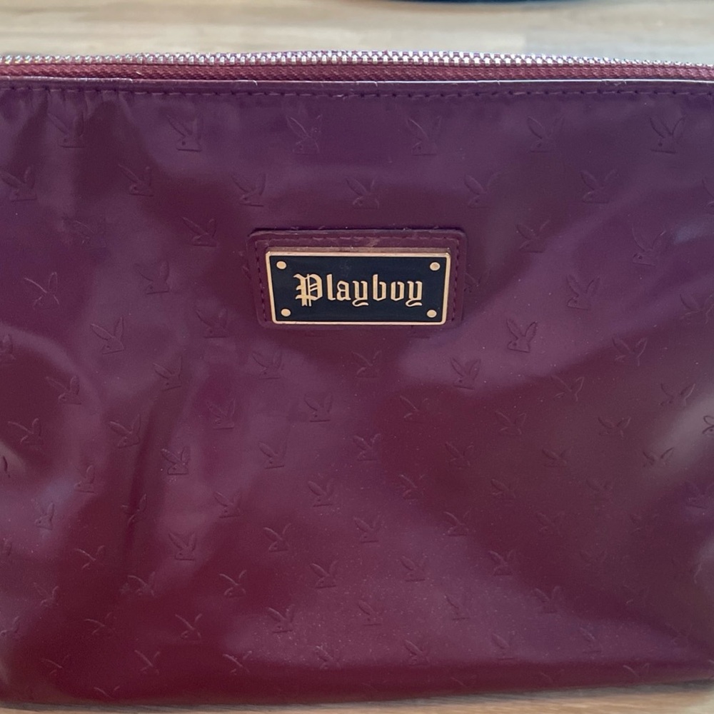 Red Wine Maroon Playboy Crossbody Bag Purse Embossed Bunny Gold - Picture 3 of 9